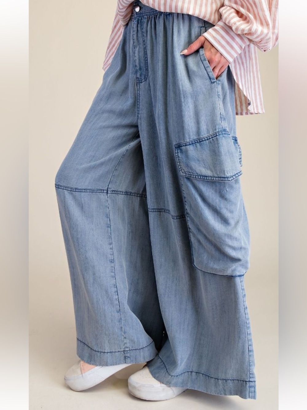 435 EASEL WASHED CHAMBRAY CARGO PANTS